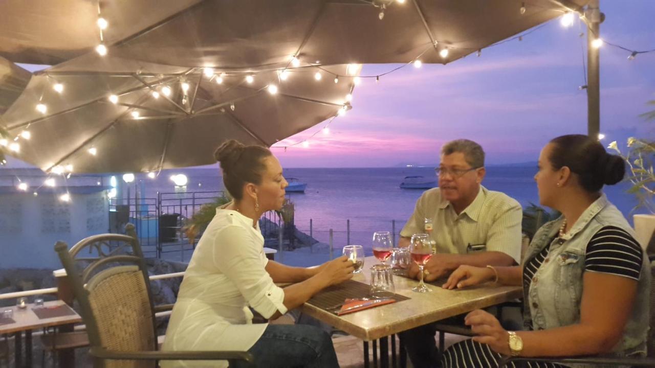 Den Laman - Balloonfish Kralendijk  Ngoại thất bức ảnh